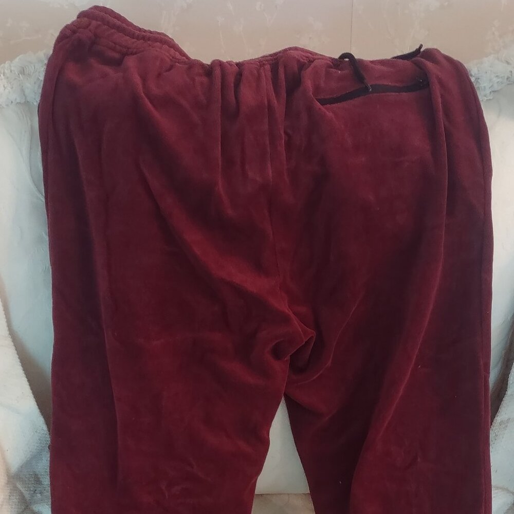 Brooklyn Cloth Burgundy Joggers (Size Large)